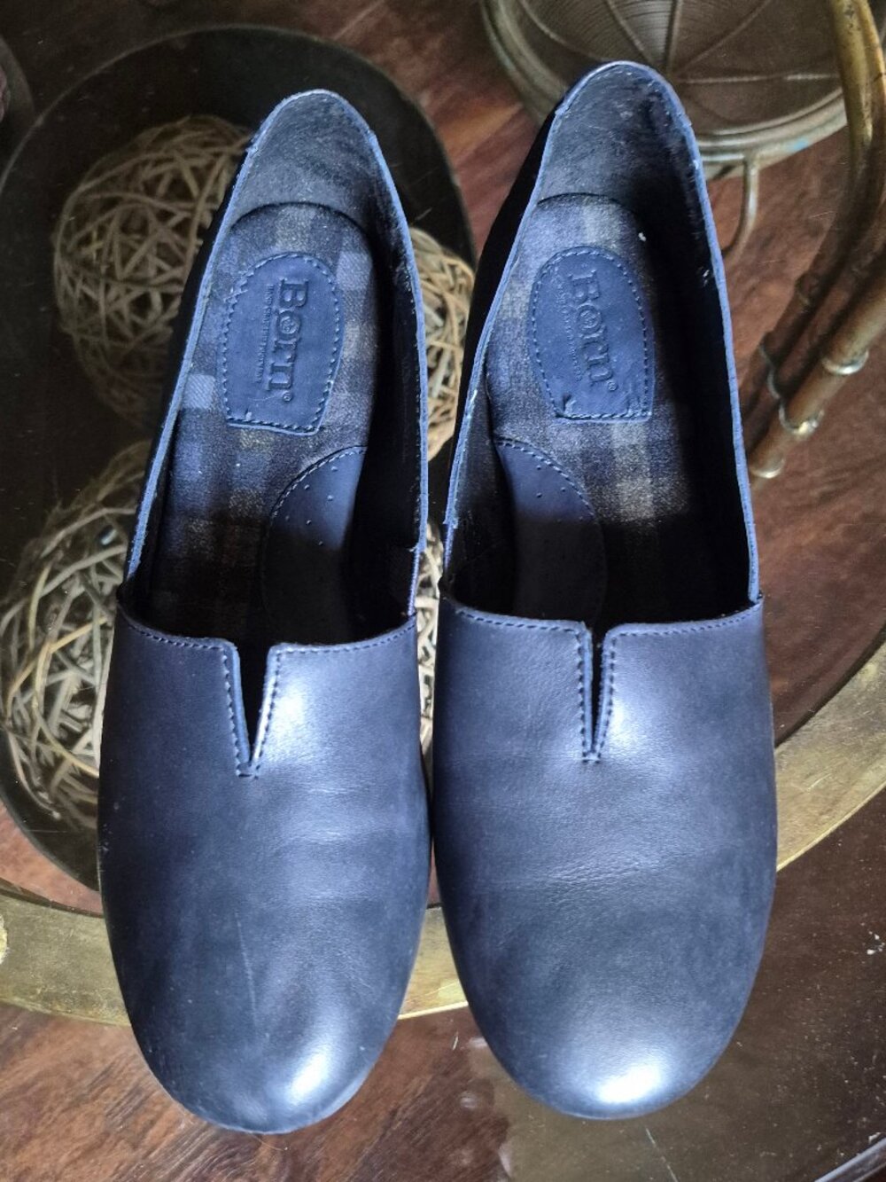 Soft Leather ,Born Shoes. 8 1/2. Blue